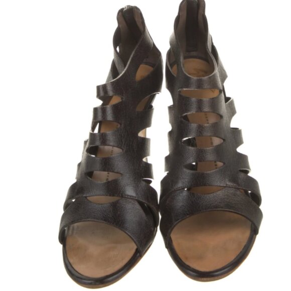 Giuseppe Zanotti Leather Cutout Accent Gladiator Sandals - Picture 2 of 3